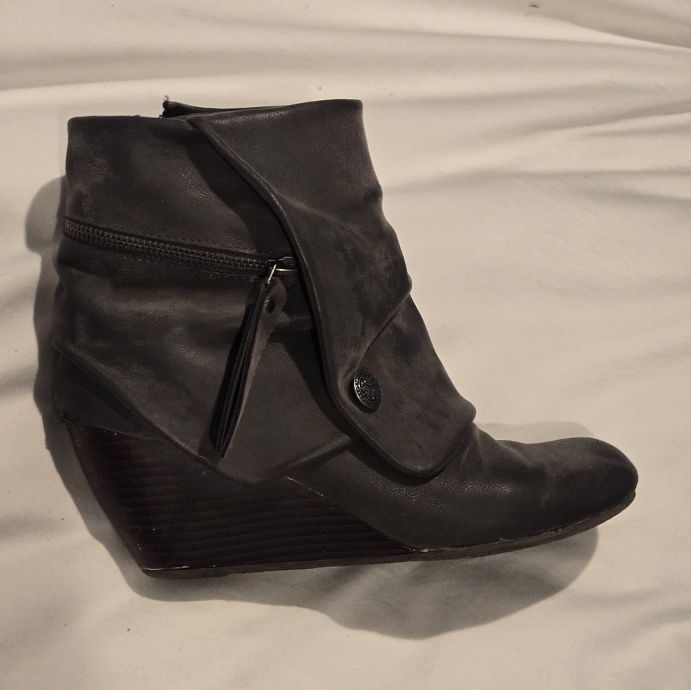 Blowfish Wedge Bootie Size 10